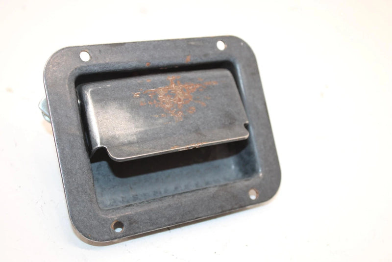 08 Polaris Ranger 700 4x4 Efi Oem Tail Gate Latch 7081380 XP1