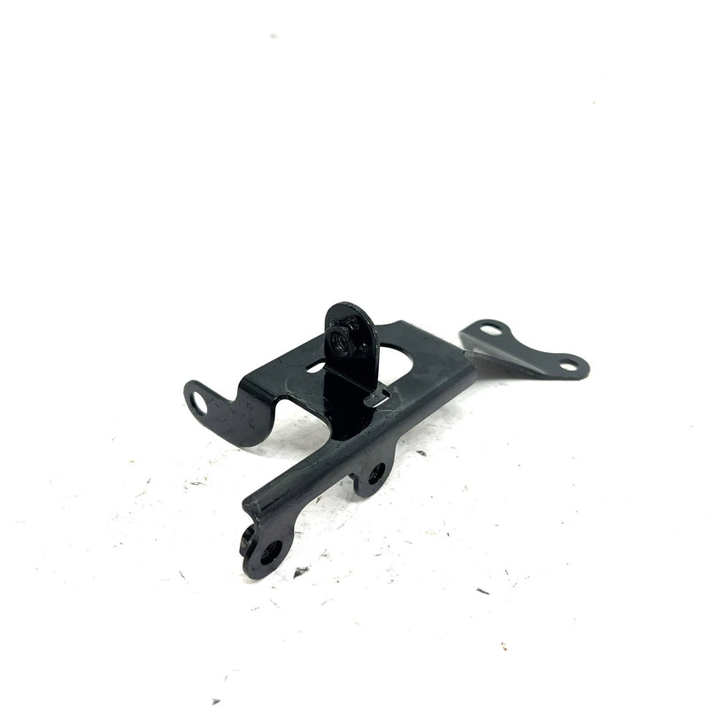 05-06 Honda Foreman 500 TRX500FE OEM Right Oil Cooler Mount 19018-HP0-A00 AH14
