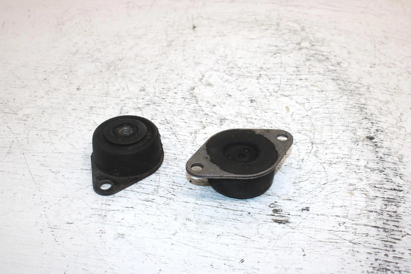 2002 Arctic Cat Z 570 Oem Front Engine Mount Pair 0608-645 SA20