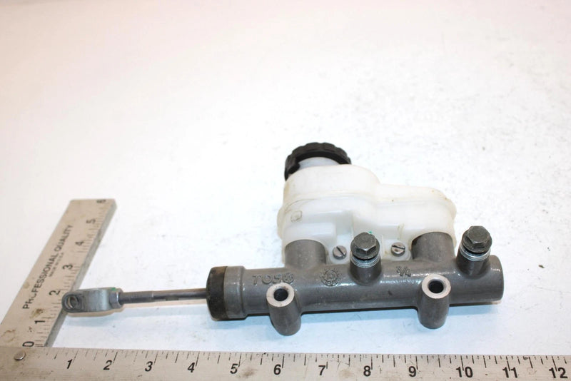 2008 Polaris Ranger 700 Oem Brake Master Cylinder 2203454 1912463 XP0
