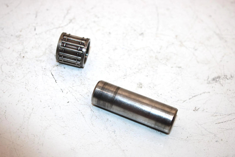 96 Arctic Cat Zrt 600 Oem Wrist Pin And Bearing 3004-830 3003-107 SA177