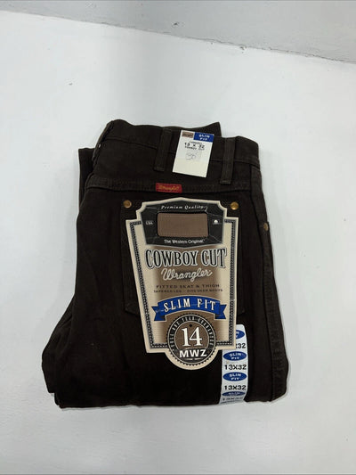 New Men’s Brown Cowboy Cut Slim Fit Wrangler Jeans. 13x32 G-6