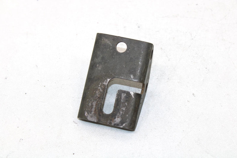 2004 Polaris Sportsman 500 Oem Front Engine Mount 5241150 AP129