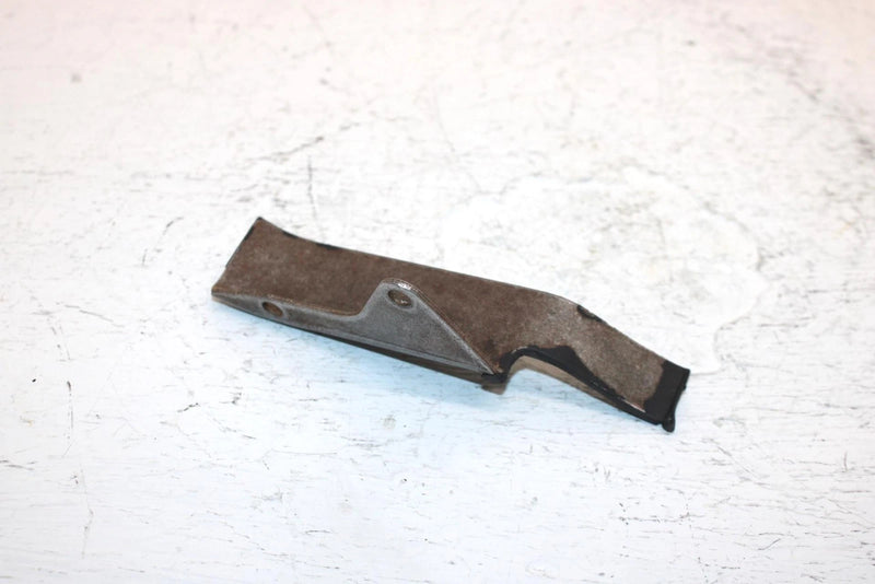 1985 Honda Atc 110 Oem Chain Guide 40526-968-000 AH68