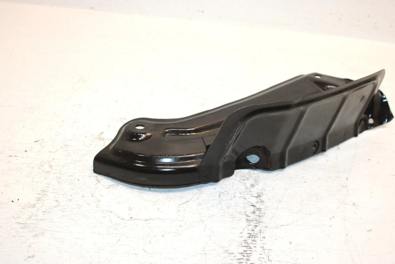 86 Honda Trx 125 Oem Front Inner Splash Guards 61862-VM6-000 61867-VM6-000 AH41