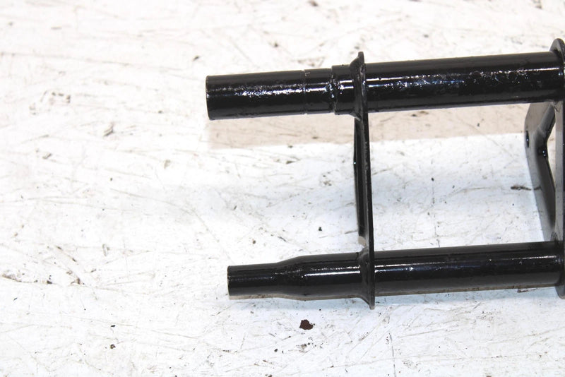 1992 Yamaha Exciter Ii Le Oem Front Shock Pivot Bracket 8U7-47418-00-00 SY126