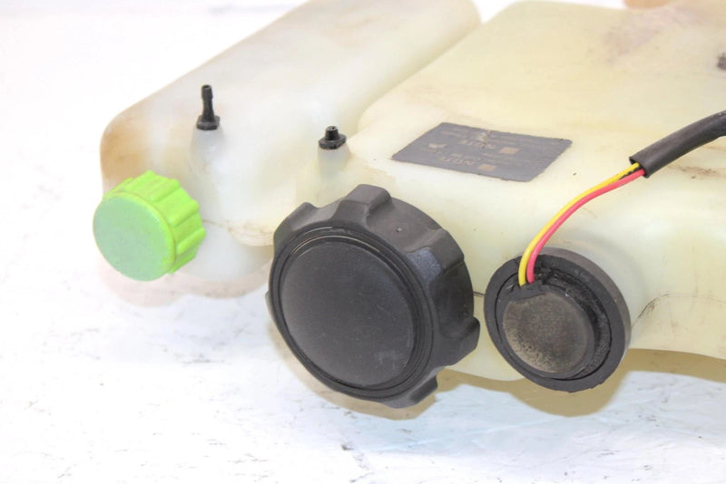 90 Arctic Cat Tigre Ext Mountain Cat Oem Oil/Coolant Tank Assembly 0670-152 SA49