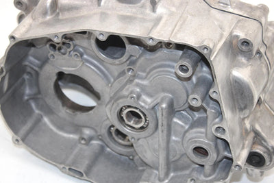 88 Yamaha  Big Bear 350 Yfm350fwu 4x4 Oem Crankcase 1YW-15100-09-00 AY20