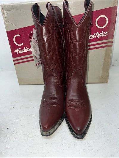 New Women’s Red Capezio Cowboy Boots. L553 6 M. 19-34