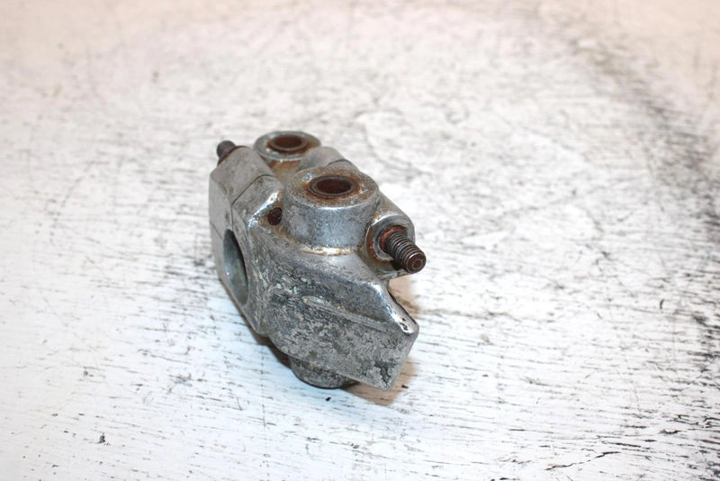 1997 Yamaha Venture Tr Oem Front Left Suspension Bracket 84M-2376E-00-00 SY15