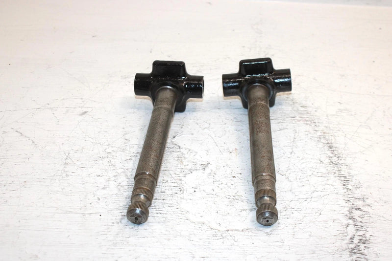 1991 Polaris Sport Oem Spindle Pair 6230055 SP26