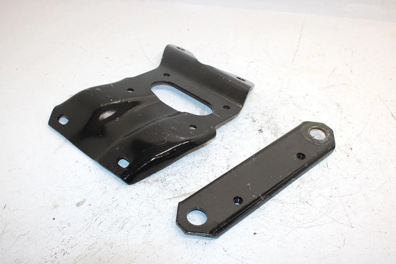 83 Yamaha Excel Iii Ec340g Oem Engine Mount Plate Set 8G8-21411-00-00 SY7