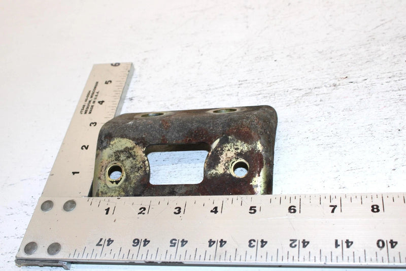 1995 Yamaha Vmax 600 Le Oem Rear Lower Motor Mount 8AB-21427-00-00 SY21