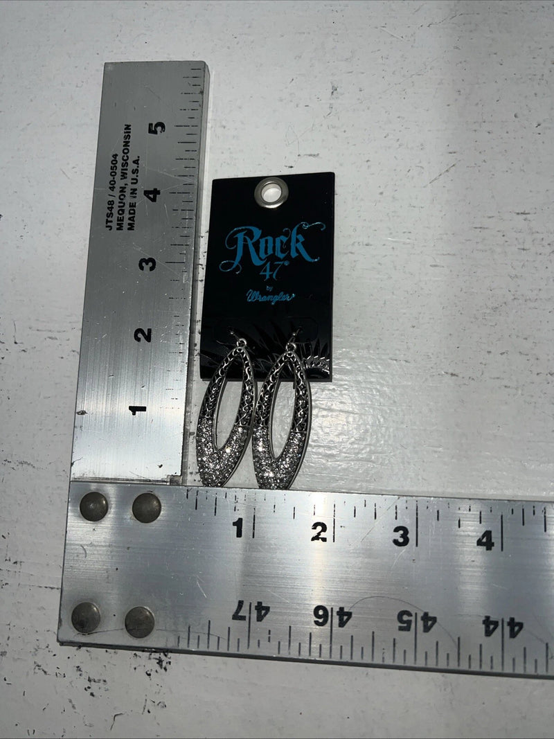 New Women’s Rock 47 Silver Oval Diamond Earrings. ER2704R47 A-90