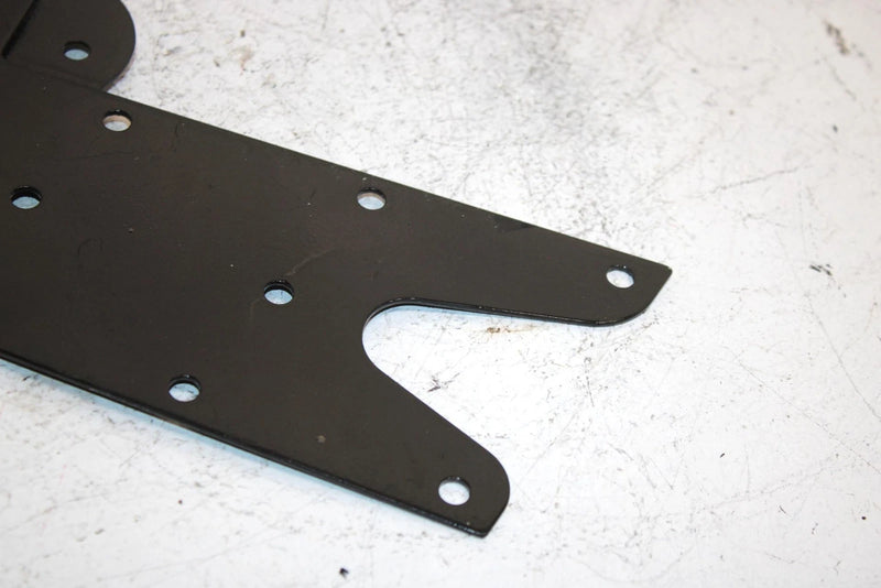 99 Polaris Xlt Touring Oem Right Suspension Bracket 1012440-067 SP46