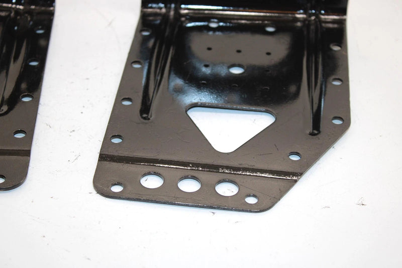 98 Polaris Xc 700 Oem BRKT RH LH R Susp BLK (Pair) 5242612-067/ 5242613-067SP143