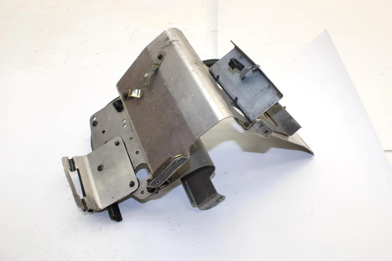 2002 Yamaha Sx Viper Oem Left Foot Rest Foot Well 8EK-21960-09-00 SY109