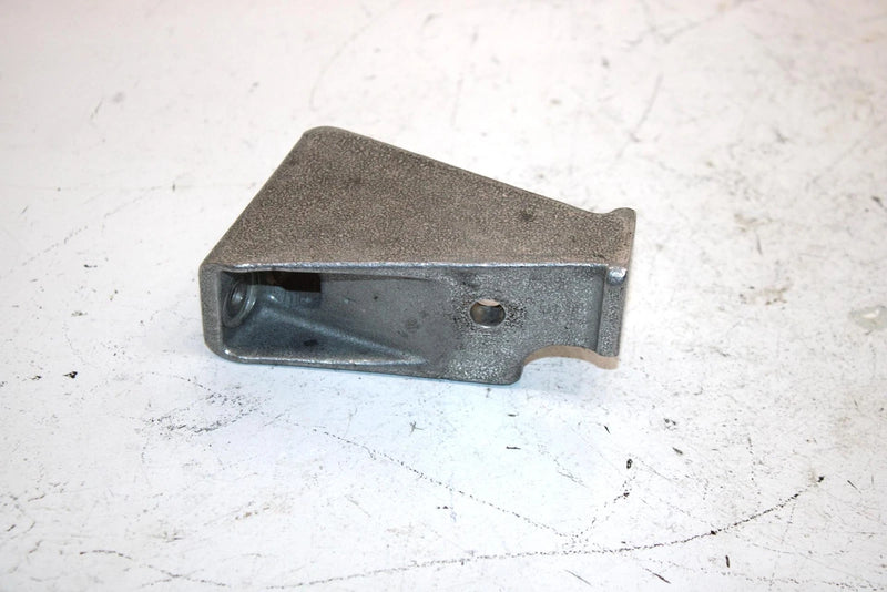 06 Arctic Cat Z 570 Oem Left Rear Engine Mount 0708-133 Q5525
