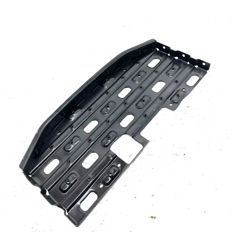 95-98 Polaris Magnum 425 4X4 OEM Right Footrest 1040351-067 AP232