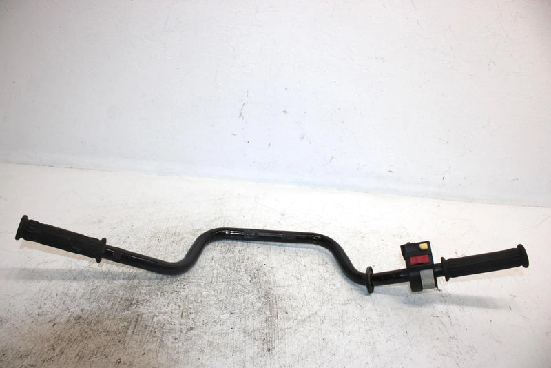 2001 Polaris Magnum 325 Oem Handlebar W/Left Switch 5224715-067 AP30