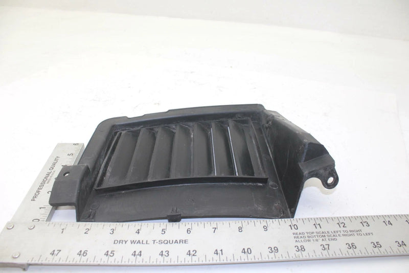 89 Yamaha Phazer PZ480N OEM Left Louver 8X9-77131-00-00 SY52