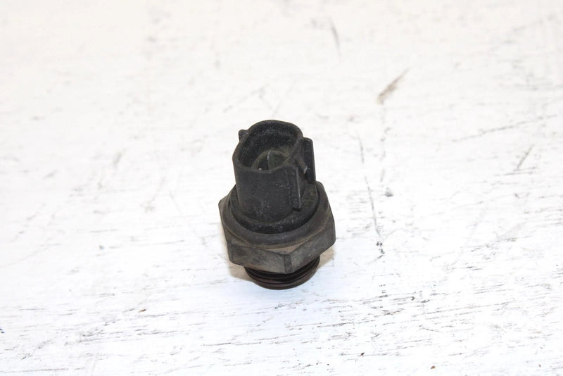 2002 Arctic Cat 375 Automatic (4x4 Green) Oem Oil Pressure Sensor 3530-037 AA29