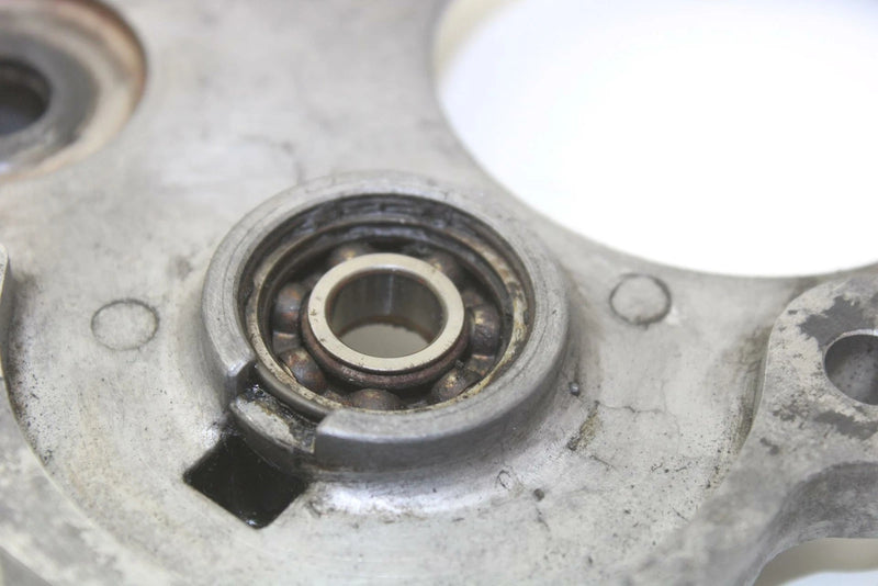 85 Yamaha Phazer OEM Oil Pump Inner Cover 8V0-15416-01-00 SY42