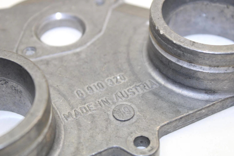 1996 Ski-doo Formula Z 583 Oem Oil Pump Mounting Flange 420910320 Q3113