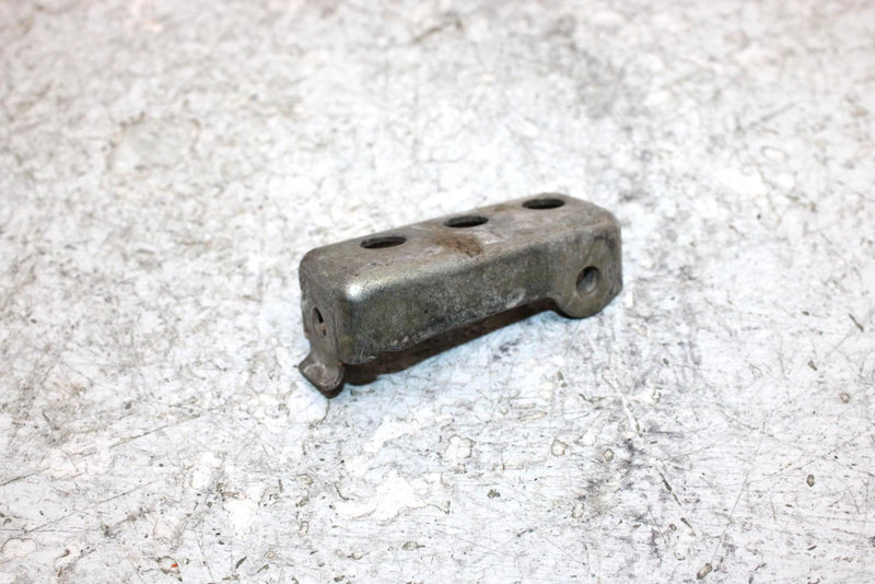 1986 Honda Trx350 Oem Left Air Box Stay 17215-HA7-670 Q3577