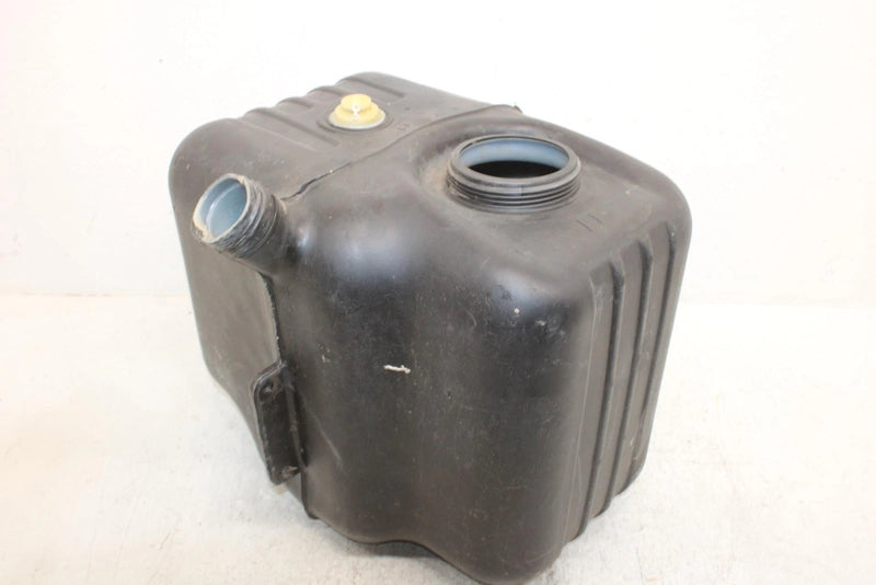 2011 Polaris Ranger 800 Oem Fuel Gas Tank 2521091 2521198 XP4