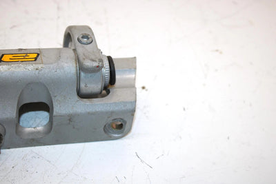 07 Arctic Cat Crossfire 800 Efi Oem Right Steering Knuckle 1703-630 SA158