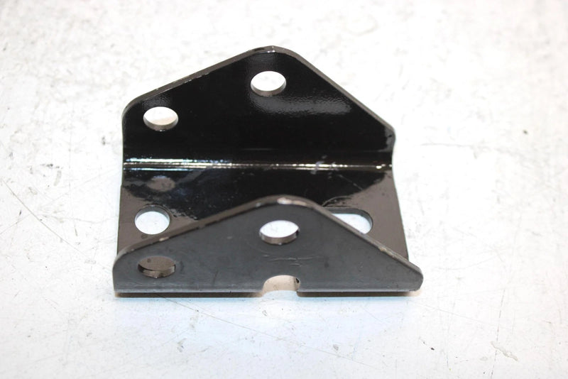 2001 Polaris Magnum 500 Oem Lower Front Engine Mount 5242818-067 AP121