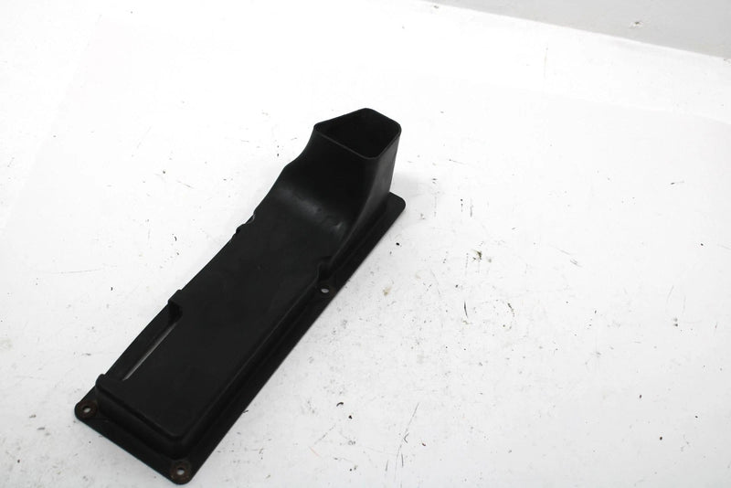 1980 Yamaha Ss440 Oem Insulator 8K4-7712E-00-00 SY63