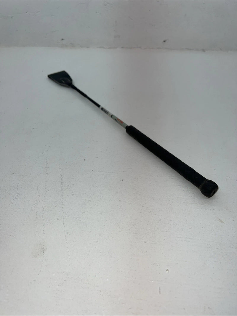 New Royal King Black 18” Smooth Hand Held Crop Whip #29-9606 3C-22