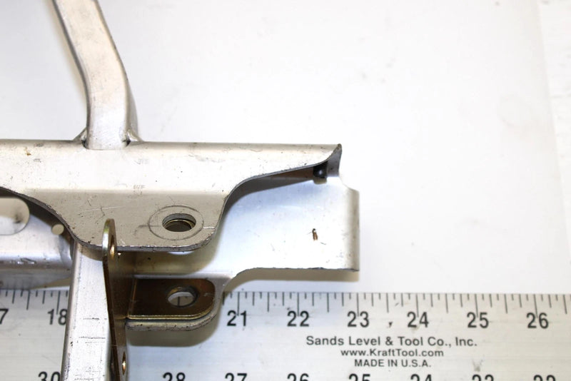 2005 Ski-doo Summit 800 Oem Upper Cross Member 518324739 SS114