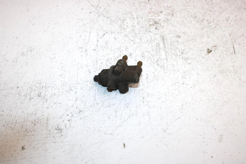 1998 Yamaha Waverunner Gp800 Oem Fuel Petcock Selector 65U-24500-00-00 JY9