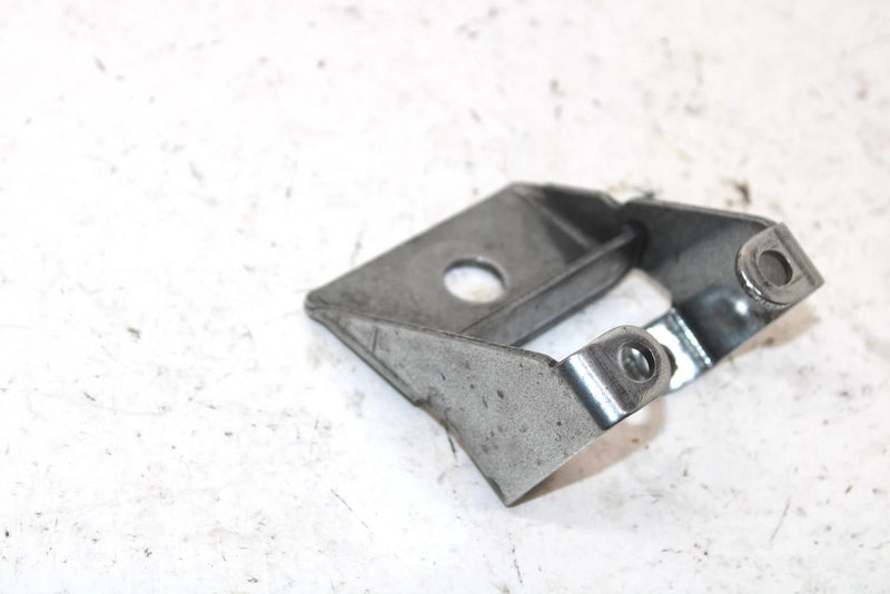 1987 Yamaha Phazer Oem Engine Bracket 3 8V0-21429-01-00 SY64