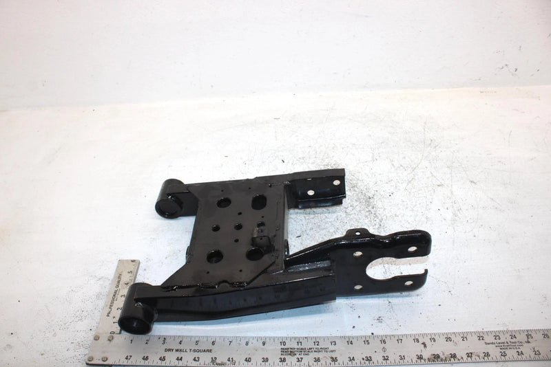 2004 Polaris Magnum 330 Oem Swingarm 1541820 AP159
