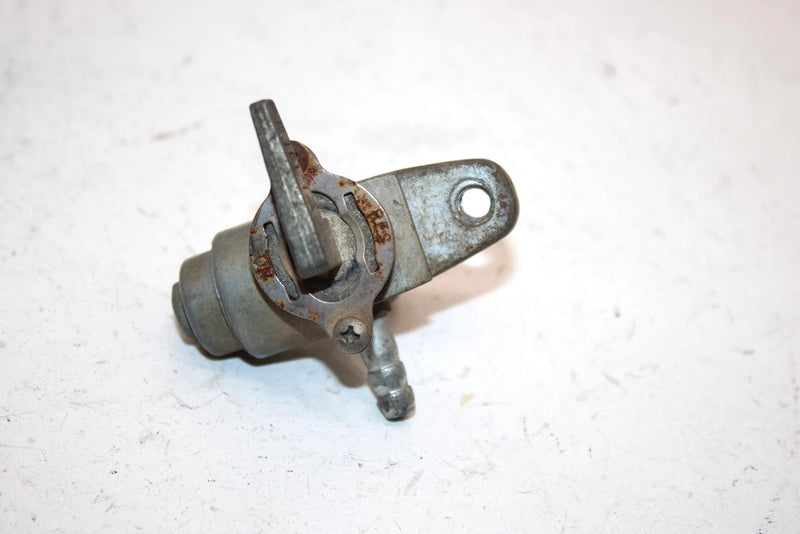05 Polaris Phoenix 200 Oem Fuel Shut Off Valve 0450366 AP35