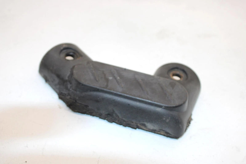 06 Can-am Outlander 400 Oem Bumper Corner Cap 705001042 AB0
