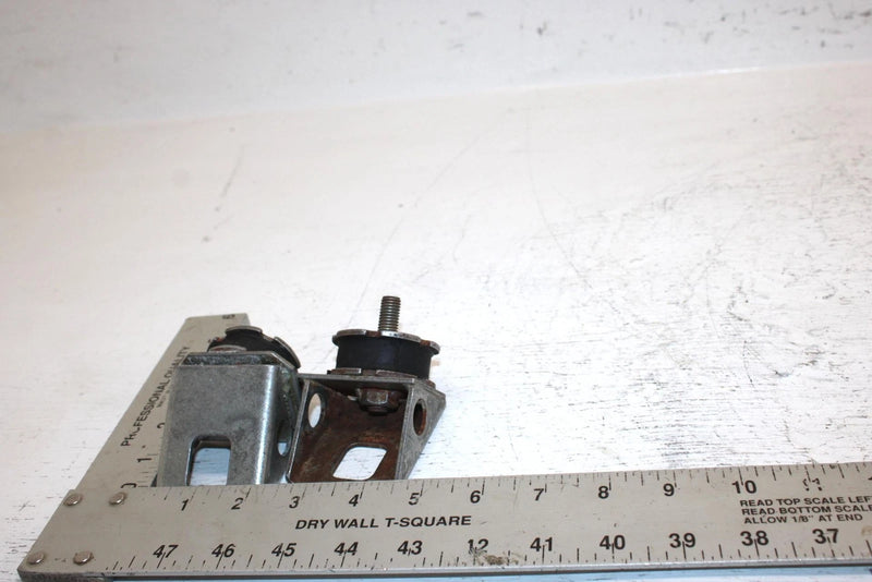 1998 Ski-doo Formula 500 Oem Engine Support Pair 570127700 512050900 SS1
