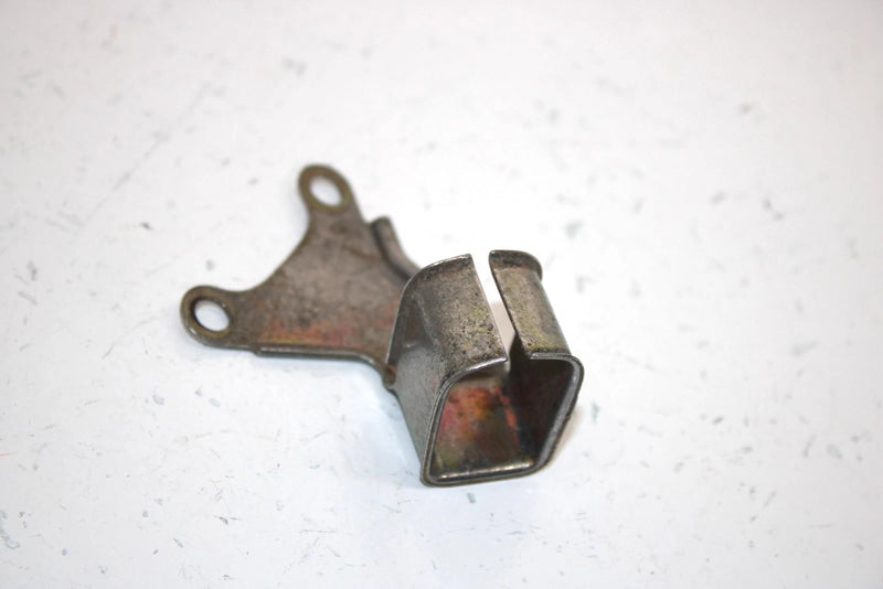 86 Honda Fourtrax 250 Trx250 A Oem Breather Tube Clamp 11106-HA0-000 AH32