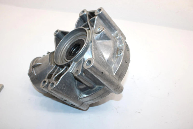 21 Can-am Outlander Max 450 4x4 Dps Oem Rear Gearcase 703501019 AB4