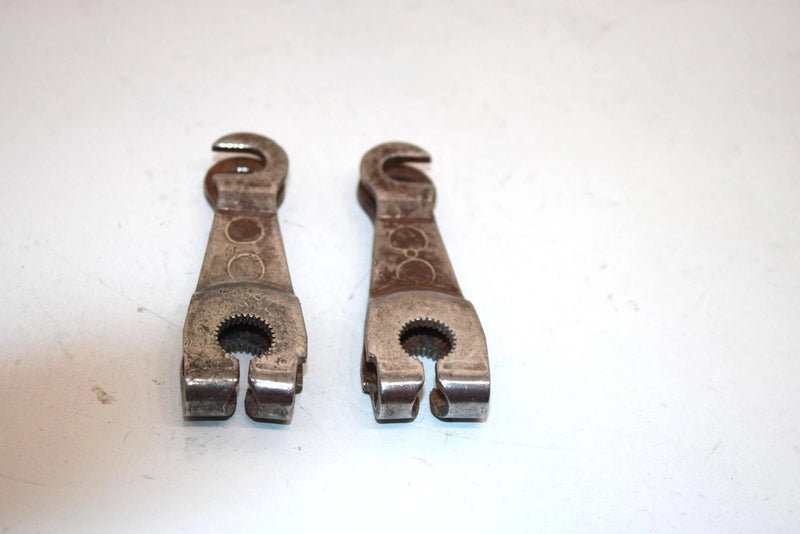 88 Yamaha  Champ 100 Yfm100u Oem Front Brake Cam Lever Set 2FJ-25155-00-00 AY10