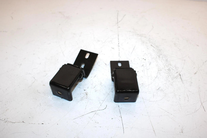 95 Polaris 500 Carb Oem Hood Hinge Black (Pair) 2635013-067 SP208