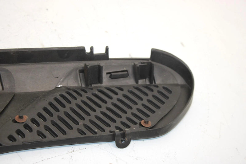 02 Ski-doo Grand Touring 500 Oem Intermediate Grill Set 517302031 SS24