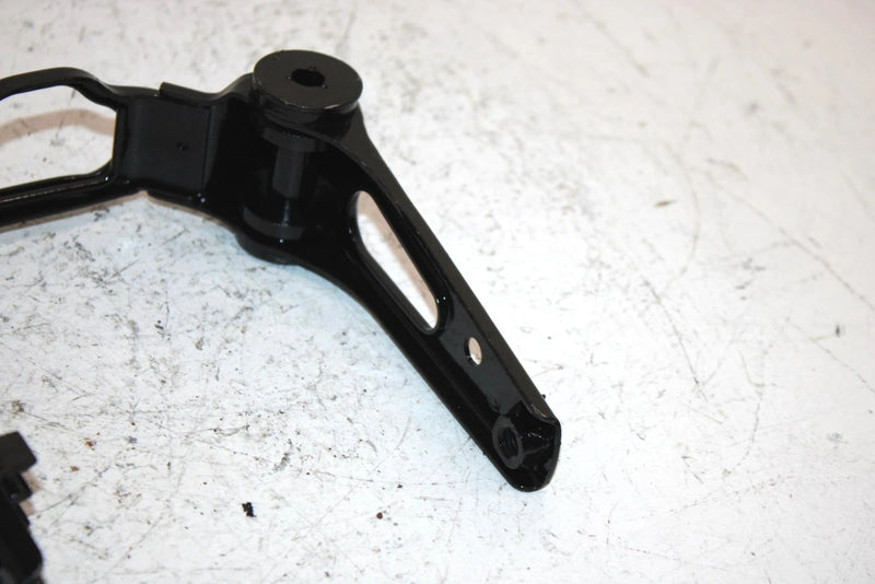 1987 Honda Fourtrax 350 A Oem Upper Headlight Mount Bracket 61310-HA7-750 AH39
