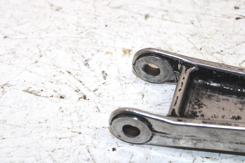 1985 Yamaha Vmax Oem Upper Spindle Pivot 8M6-2382E-00-00 SY125