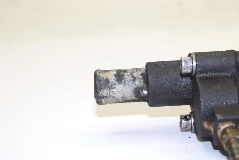 1993 Polaris Sl 750 Oem Thermostat Housing 5130956 JP18