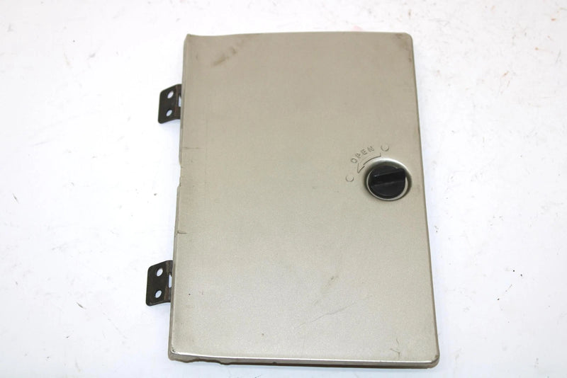 1986 Yamaha Excel Iii Oem Luggage Box Cover 80Y-77392-00-00 SY70